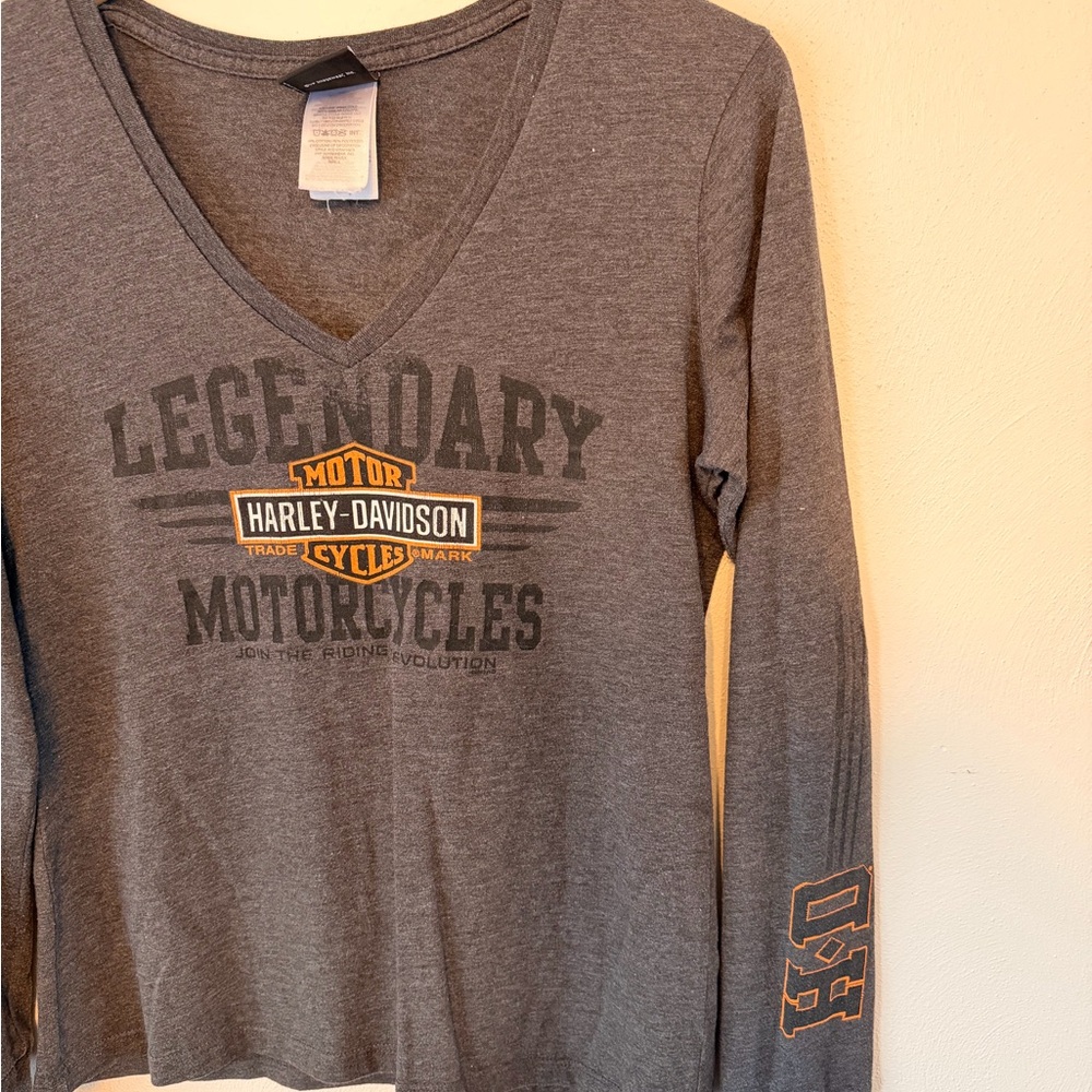 Large - Harley Davidson - Charcoal V-Neck Long Sleeve - Picture 2 of 8